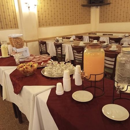 מר דל פלאטה Hotel La Salle מראה חיצוני תמונה