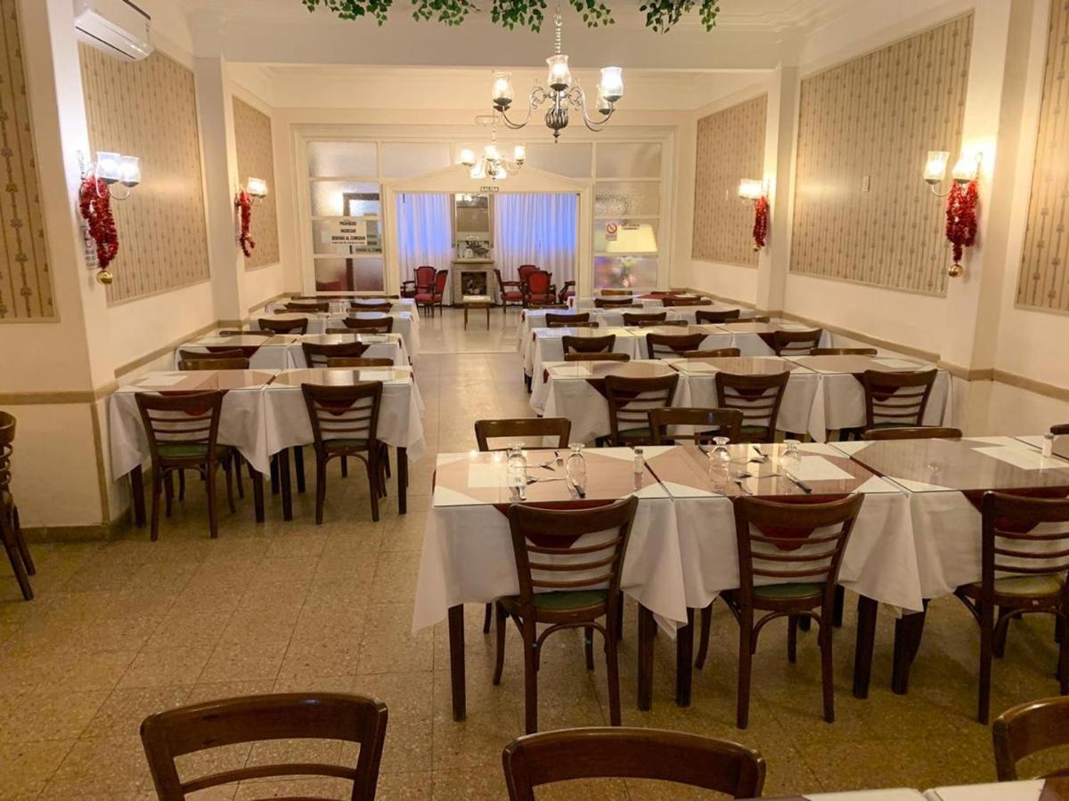 מר דל פלאטה Hotel La Salle מראה חיצוני תמונה